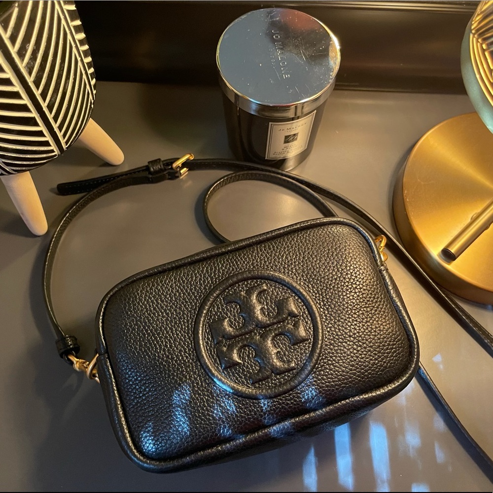 Tory Burch Perry Bombe Mini Bag
